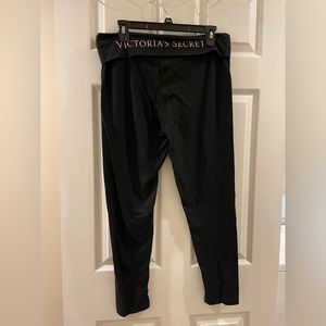Victoria’s Secret yoga pants
